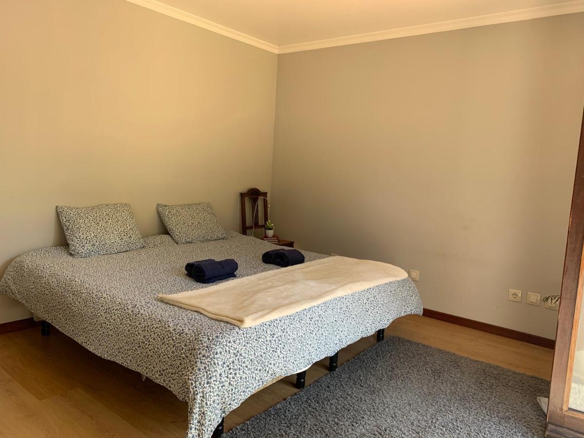 Готель Happy Ria House Ґафанья-да-Назаре Екстер'єр фото